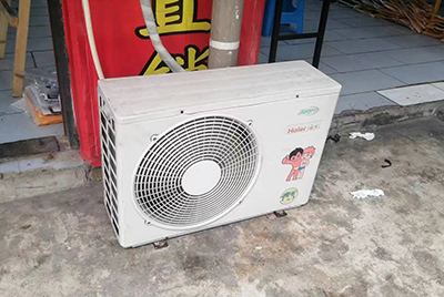 新建空调突然不制冷只吹自然风怎么办？